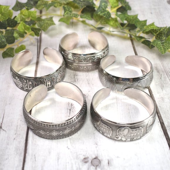 Set of 5 Vintage Bangle Cuff Bracelets - Silver Pewter - Picture 9 of 10